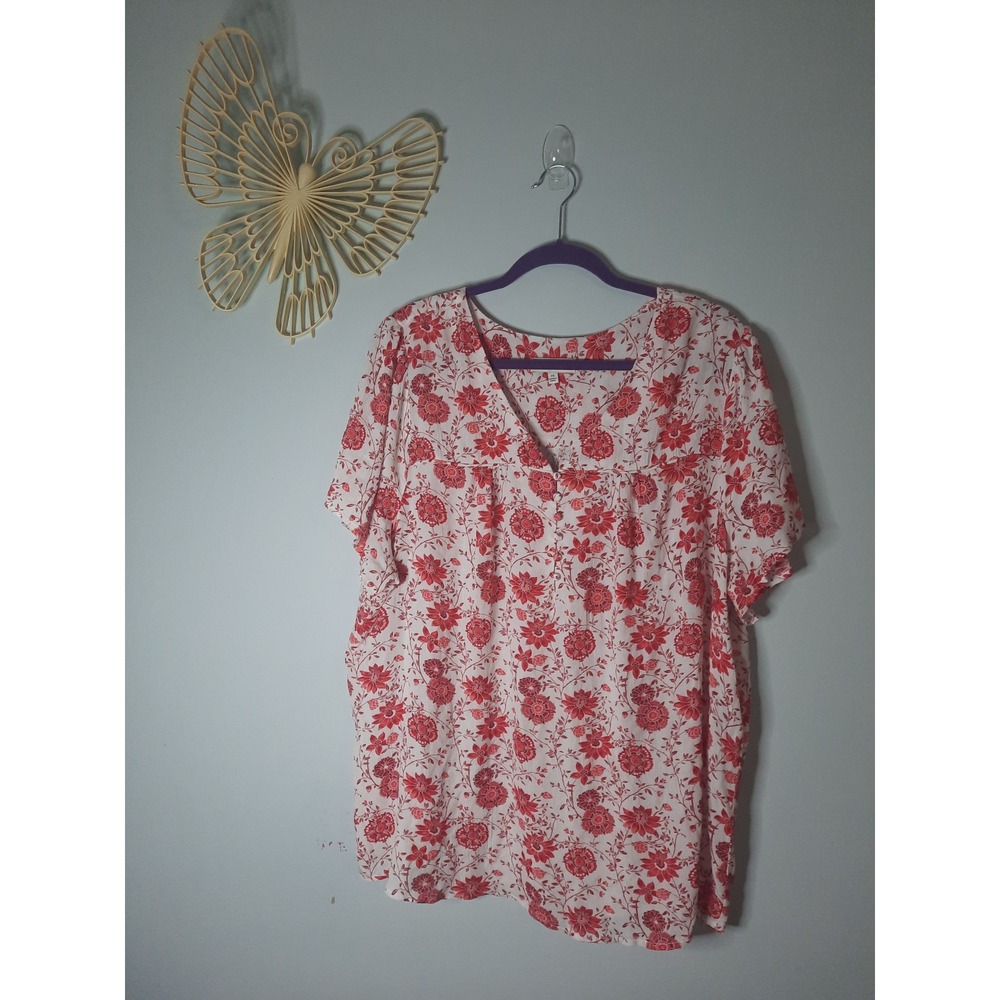 Skies Are Blue Curvy Red Floral V-Neck Button Front Rayon Blouse 2X